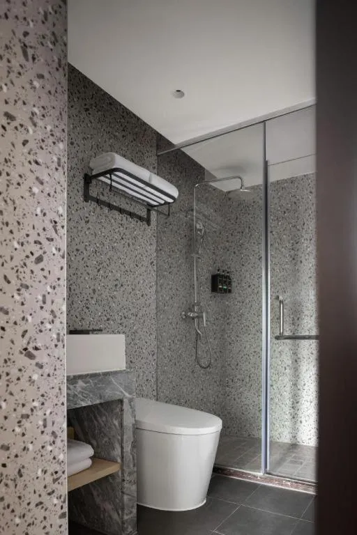 Immersing Hotel Guilin Two Rivers and Four Lakes Dongxi Alley