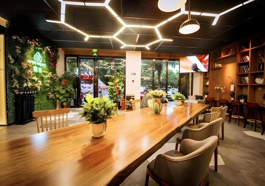 Immersing Hotel Guilin Two Rivers and Four Lakes Dongxi Alley