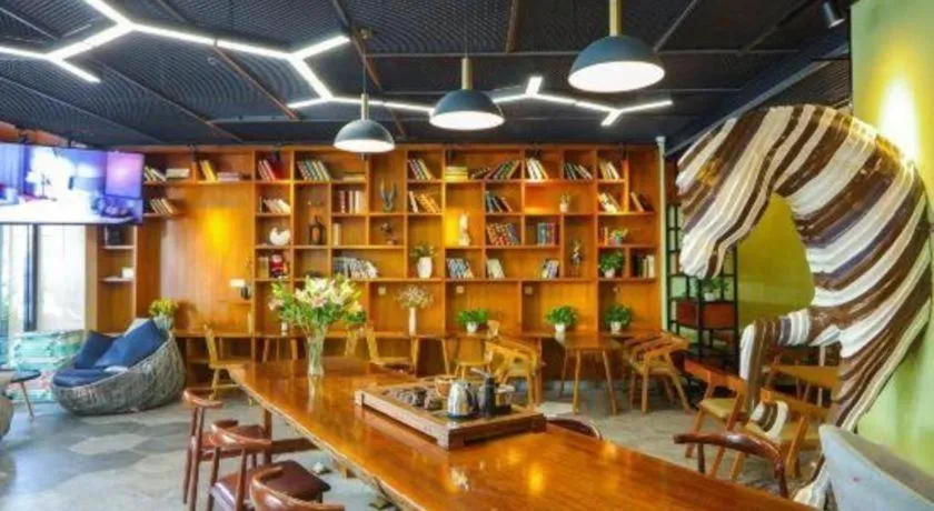 Immersing Hotel Guilin Two Rivers and Four Lakes Dongxi Alley