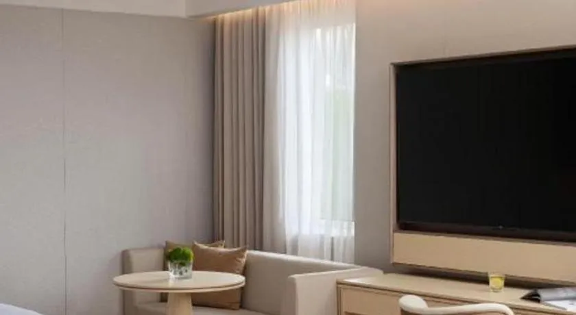 Immersing Hotel Guilin Two Rivers and Four Lakes Dongxi Alley