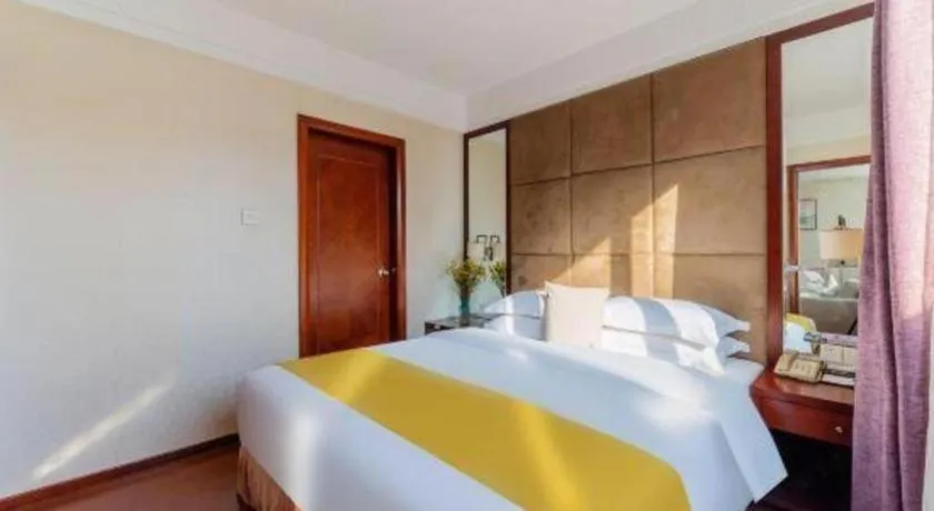 Bed in Borrman Hotel Guangzhou Changlong Shiqiao Metro Station