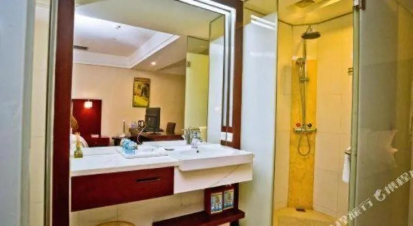 Borrman Hotel Guangzhou Changlong Shiqiao Metro Station