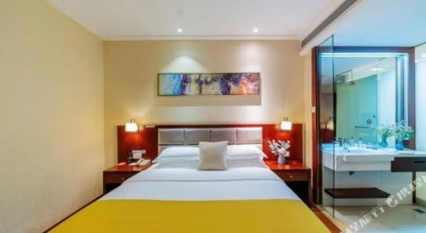 Bed in Borrman Hotel Guangzhou Changlong Shiqiao Metro Station