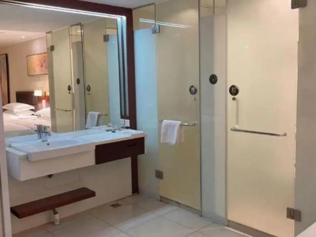 Bed in Borrman Hotel Guangzhou Changlong Shiqiao Metro Station