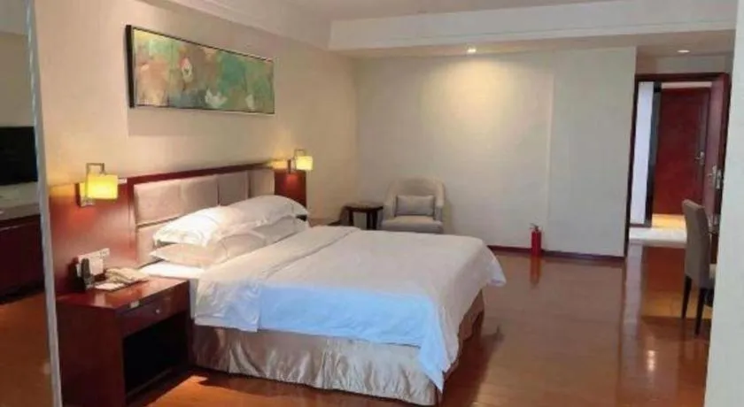 Bed in Borrman Hotel Guangzhou Changlong Shiqiao Metro Station