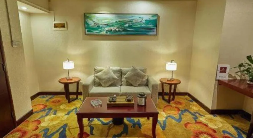 Borrman Hotel Guangzhou Changlong Shiqiao Metro Station