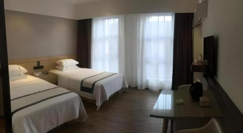 Bed in City Comfort Inn Yi'Ning Jichang Road Shanghaicheng