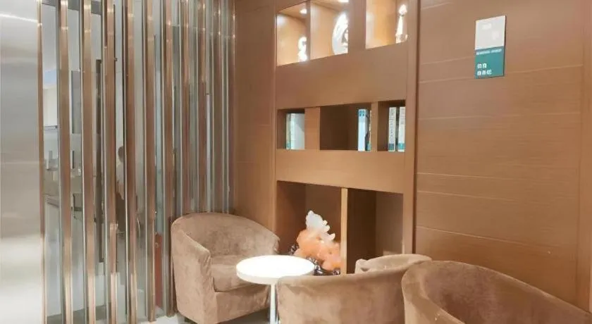 City Comfort Inn Wuhan Children's Hospital Xianggang Road Metro Station