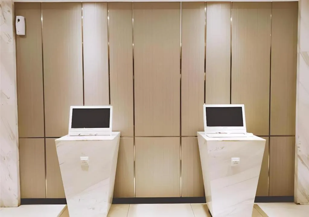 City Comfort Inn Wuhan Children's Hospital Xianggang Road Metro Station