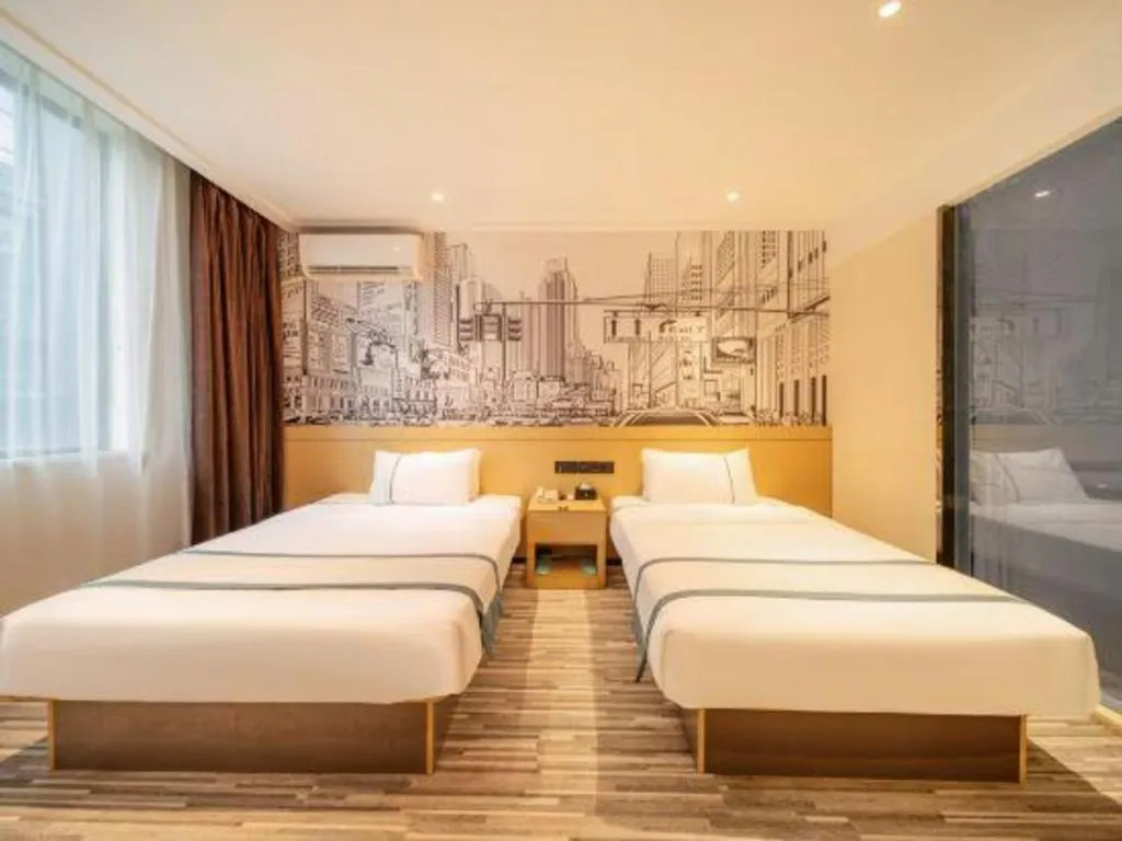 Bed in City Comfort Inn Wuhan Children's Hospital Xianggang Road Metro Station