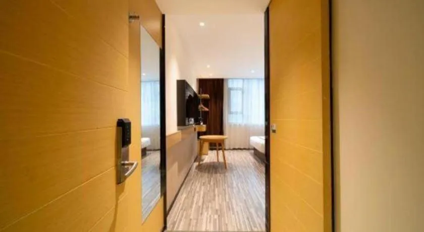 City Comfort Inn Wuhan Children's Hospital Xianggang Road Metro Station