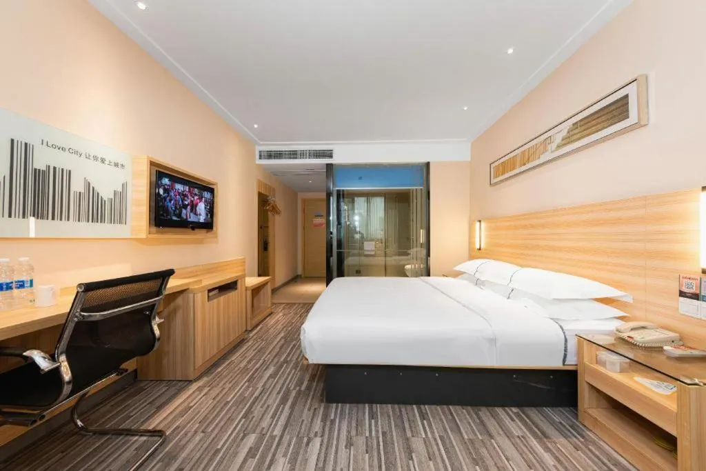 Bed in Jtour Inn Huanggang Hongan Lieshi Lingyuan