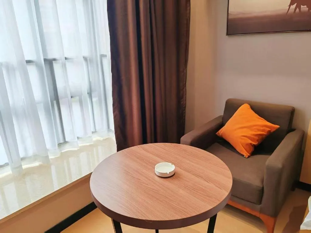 JTOUR Inn Maoming Gaozhou Guabangling Park