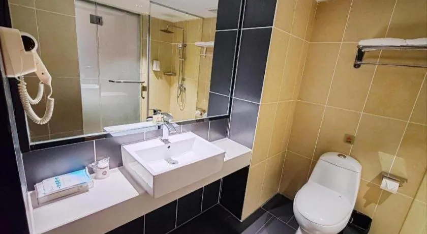 JTOUR Inn Maoming Gaozhou Guabangling Park