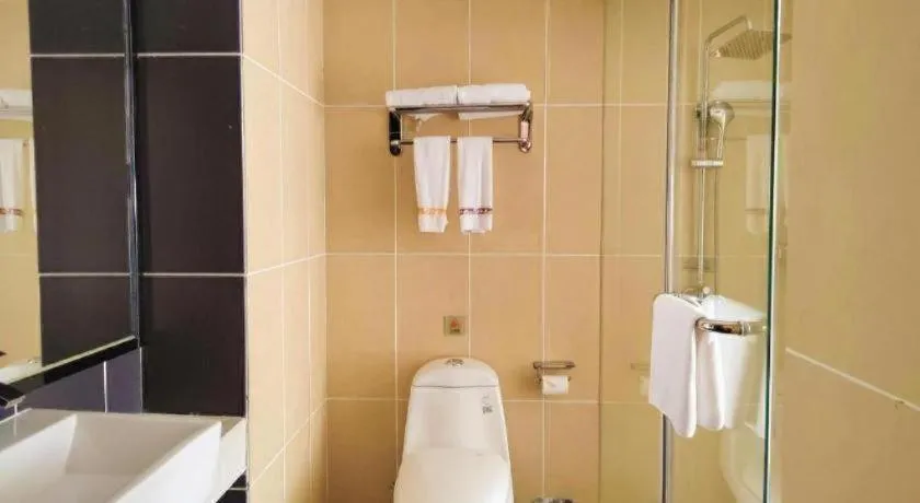 JTOUR Inn Maoming Gaozhou Guabangling Park