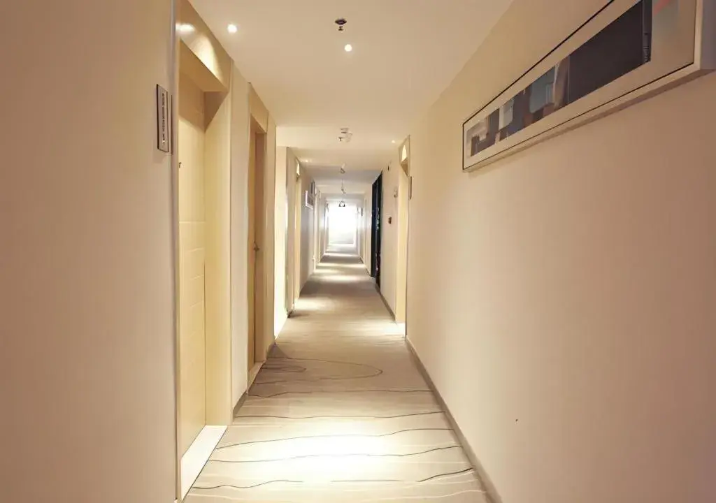 City Comfort Inn Wuhan Jiqing Street Dazhi Road Metro Station City Comfort Inn Wuhan Jiqing Street Dazhi Road Metro Station