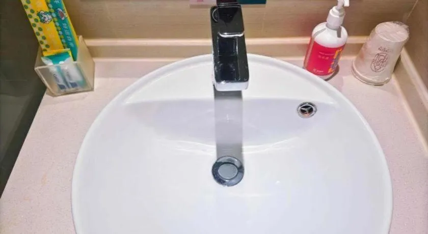 City Comfort Inn Wuhan Jiqing Street Dazhi Road Metro Station