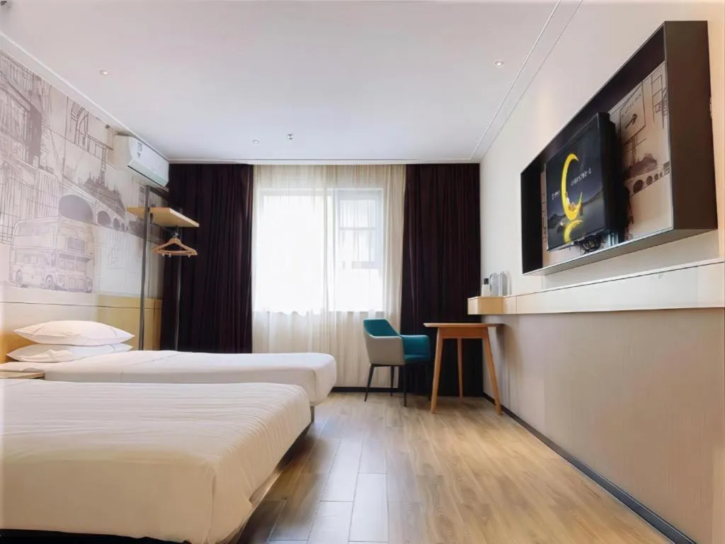 Bed in City Comfort Inn Wuhan Jiqing Street Dazhi Road Metro Station