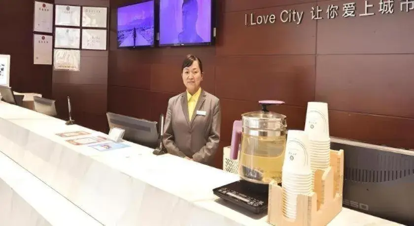 City Comfort Inn Wuhan Jiqing Street Dazhi Road Metro Station City Comfort Inn Wuhan Jiqing Street Dazhi Road Metro Station