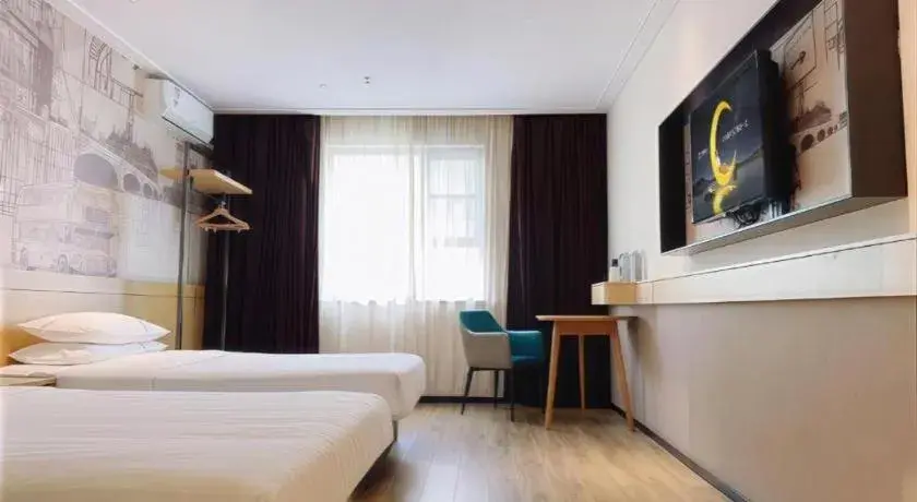 Bed in City Comfort Inn Wuhan Jiqing Street Dazhi Road Metro Station Bed in City Comfort Inn Wuhan Jiqing Street Dazhi Road Metro Station
