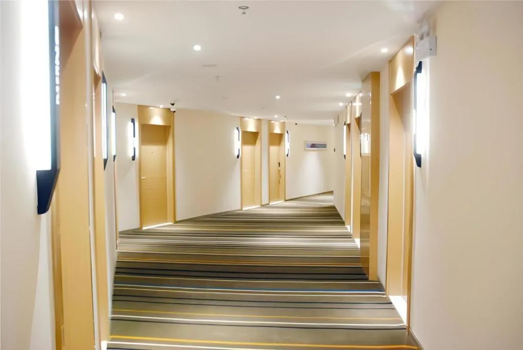 City Comfort Inn Shanghai International Automobile City Tongji University