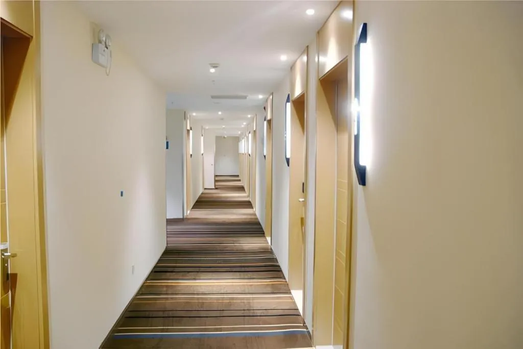 City Comfort Inn Shanghai International Automobile City Tongji University