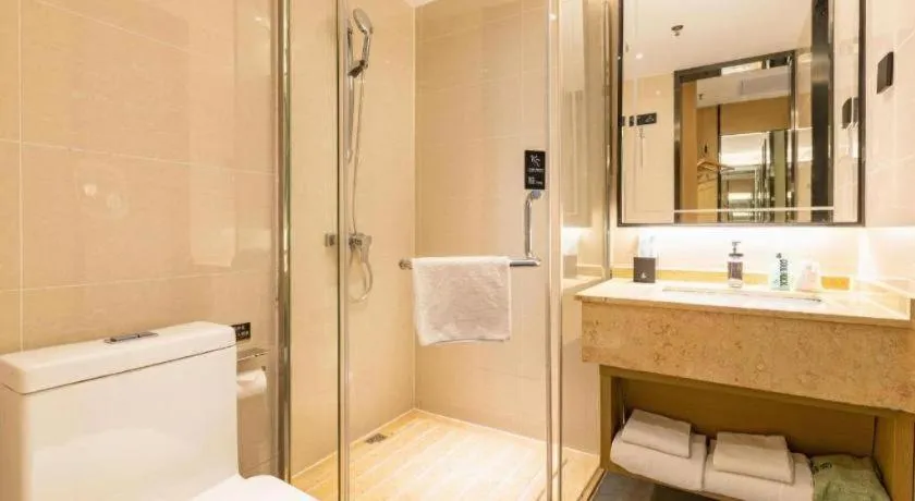 City Comfort Inn Shenzhen Exhibition Center North Huaqiang Metro Station