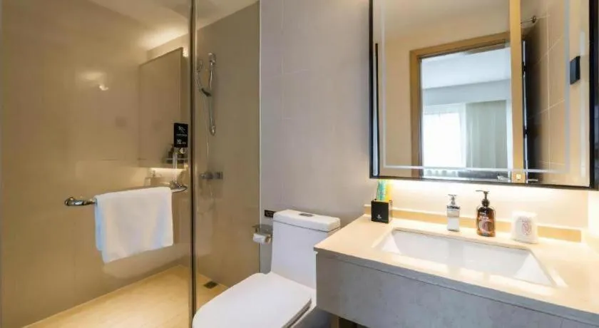 City Comfort Inn Shenzhen Exhibition Center North Huaqiang Metro Station