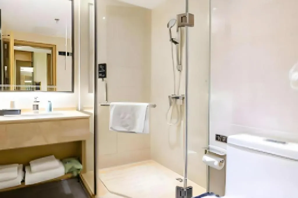 City Comfort Inn Shenzhen Exhibition Center North Huaqiang Metro Station