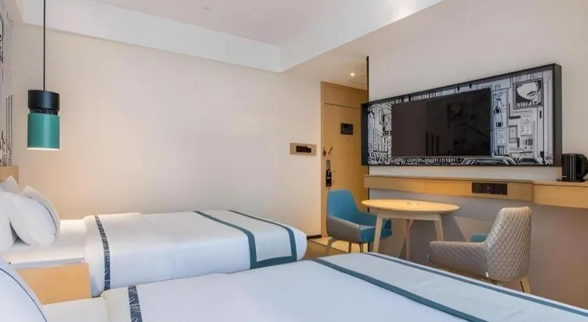 Bed in City Comfort Inn Shenzhen Exhibition Center North Huaqiang Metro Station