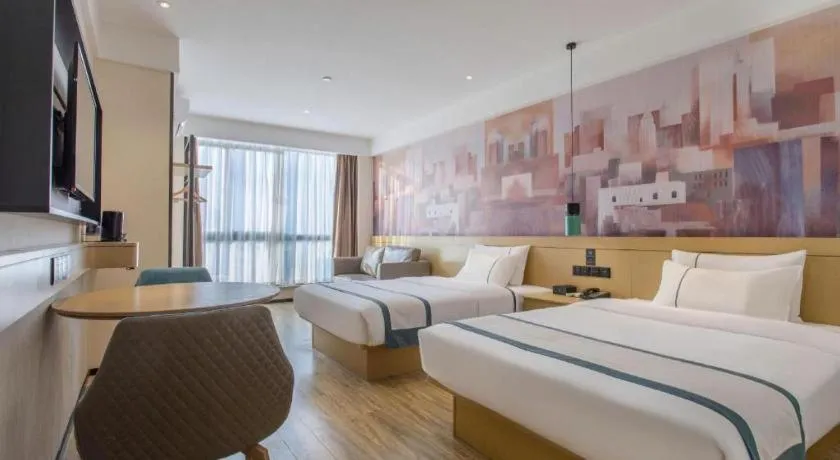 Bed in City Comfort Inn Shenzhen Exhibition Center North Huaqiang Metro Station