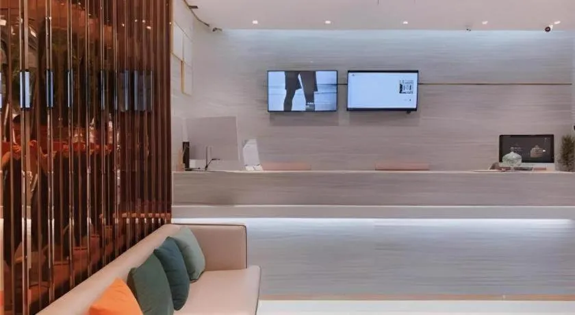 City Comfort Inn Shenzhen Exhibition Center North Huaqiang Metro Station