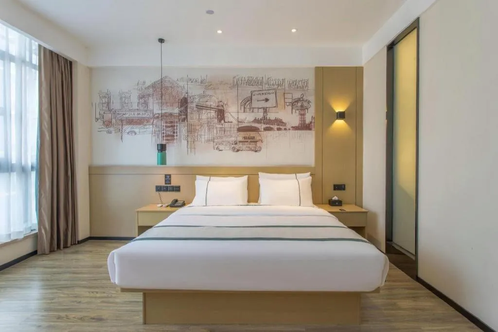 Bed in City Comfort Inn Shenzhen Exhibition Center North Huaqiang Metro Station