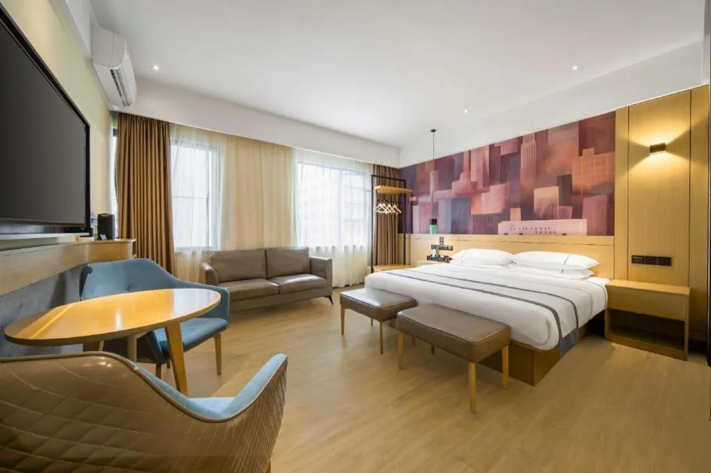 Bed in City Comfort Inn Shenzhen Exhibition Center North Huaqiang Metro Station