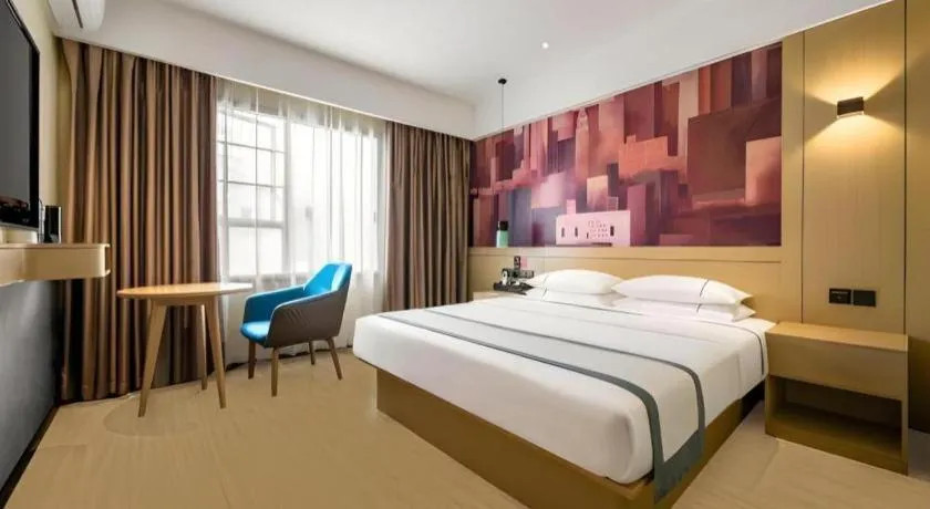 Bed in City Comfort Inn Shenzhen Exhibition Center North Huaqiang Metro Station