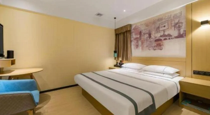 Bed in City Comfort Inn Shenzhen Exhibition Center North Huaqiang Metro Station