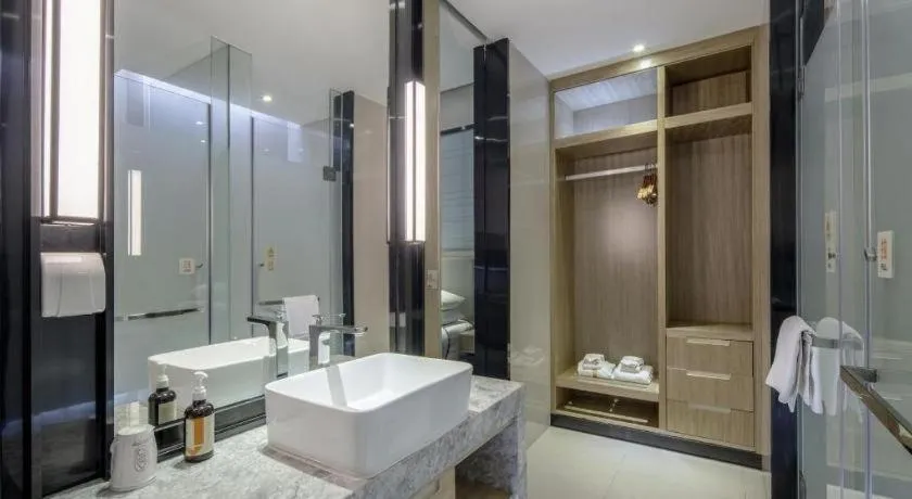 JTOUR Inn Yizhou Hechi College Pedestrian Street