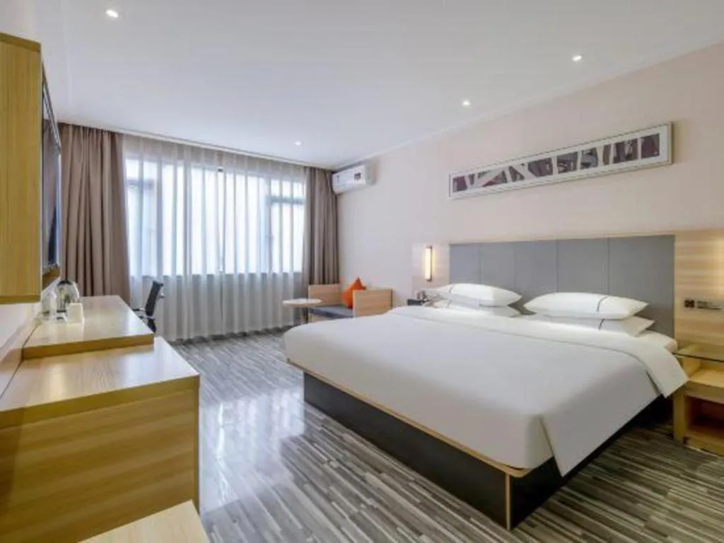 Bed in JTOUR Inn Yizhou Hechi College Pedestrian Street