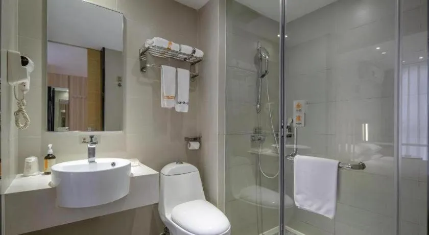 JTOUR Inn Yizhou Hechi College Pedestrian Street