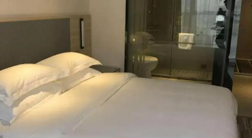 Bed in JTOUR Inn Yizhou Hechi College Pedestrian Street Bed in JTOUR Inn Yizhou Hechi College Pedestrian Street