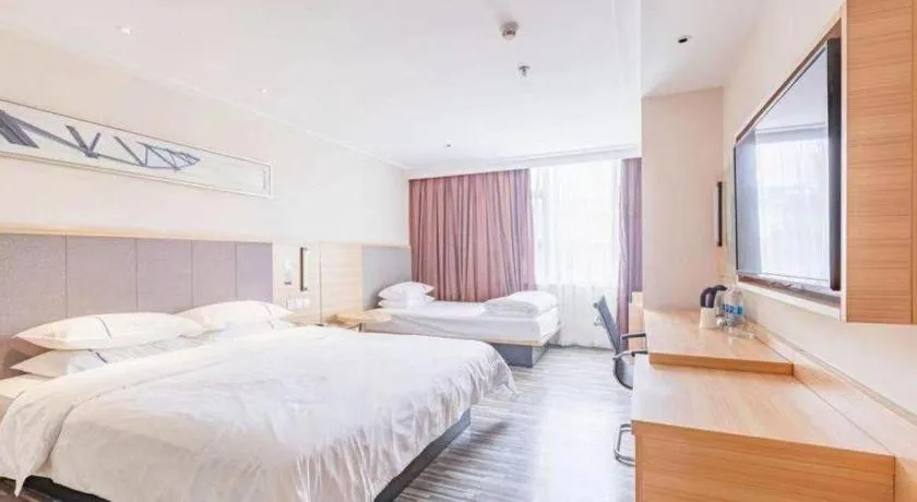 Bed in City Comfort Inn Shenzhen International Exhibition Center Tangwei Metro Station