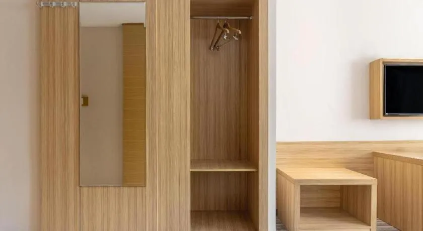 City Comfort Inn Shenzhen International Exhibition Center Tangwei Metro Station