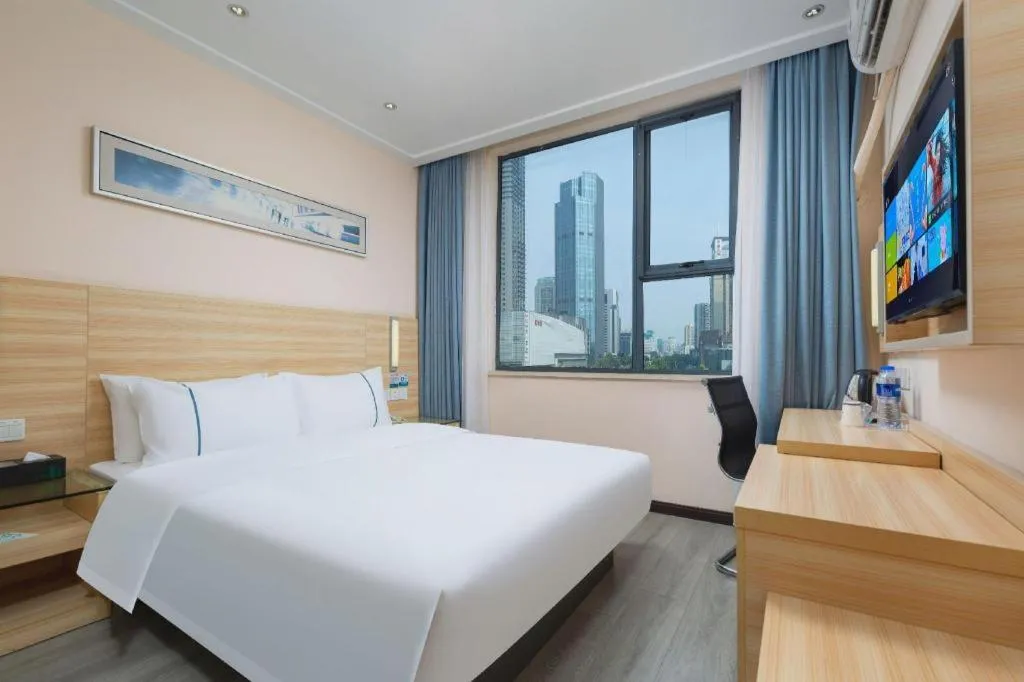 Bed in City Comfort Inn Wuhan Zhongnan Road Fujiaopo