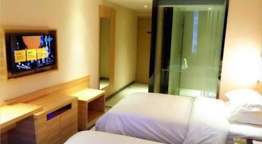 Bed in City Comfort Inn Wuhan Zhongnan Road Fujiaopo