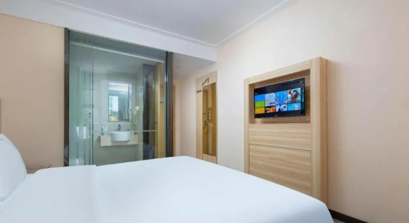 Bed in City Comfort Inn Wuhan Zhongnan Road Fujiaopo