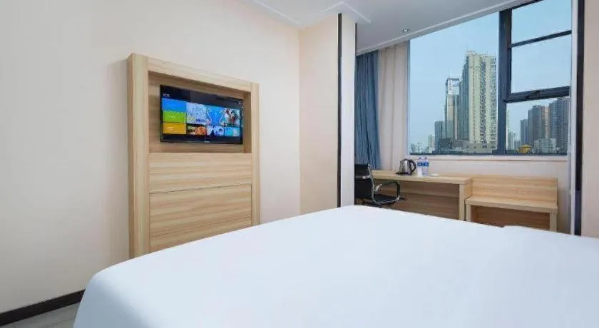 Bed in City Comfort Inn Wuhan Zhongnan Road Fujiaopo