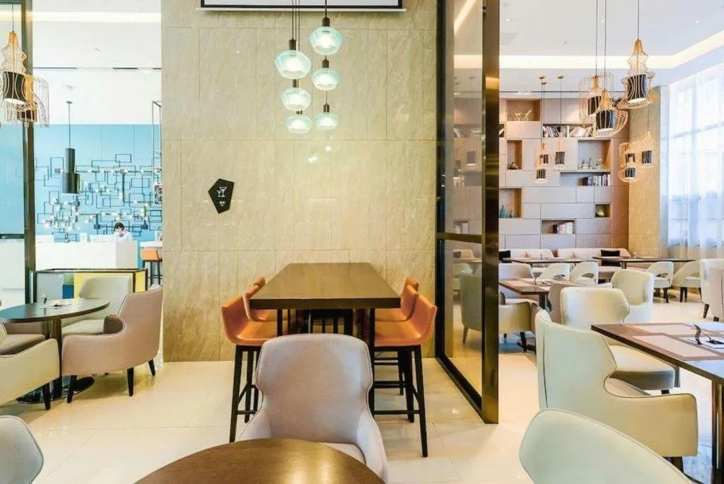 Echarm Hotel Nanning Qingxiu Mountain