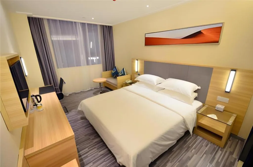 Bed in City Comfort Inn Wuhan University Guangbutun Metro Station