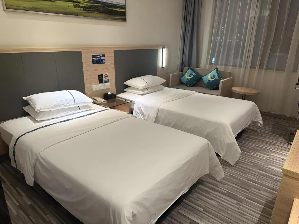 Bed in City Comfort Inn Wuhan University Guangbutun Metro Station