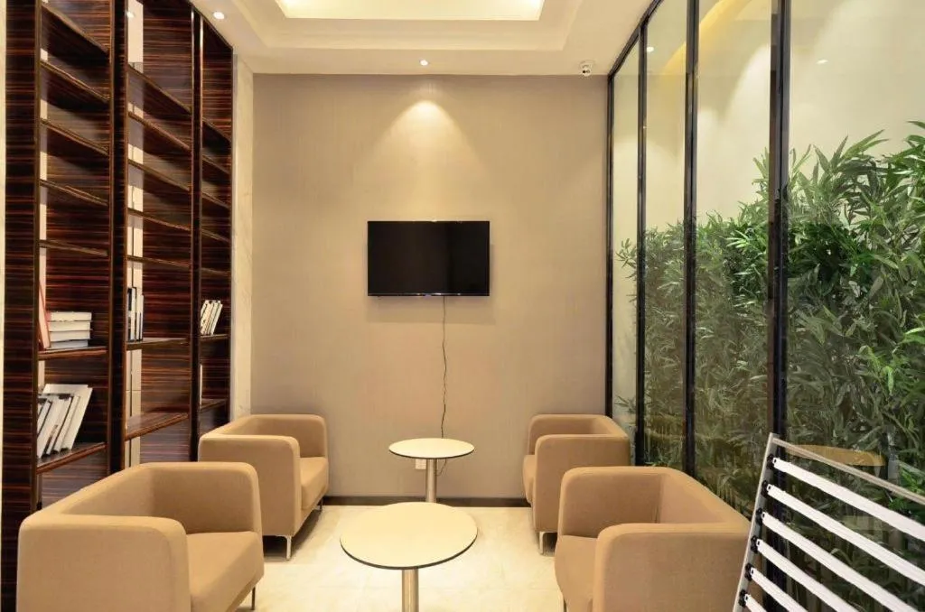 City Comfort Inn Wuhan University Guangbutun Metro Station